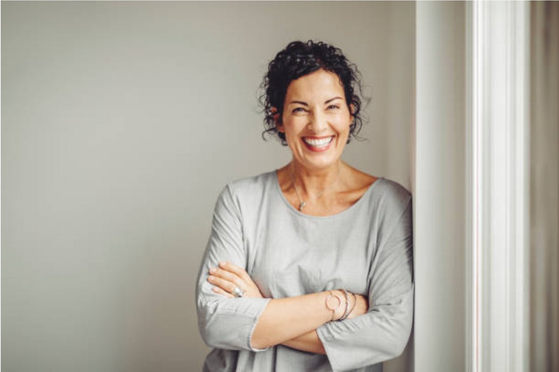 Vitamin B12 and Menopause Why Energy, Brain Fog, and Fatigue Aren’t “Just Part of It”...
