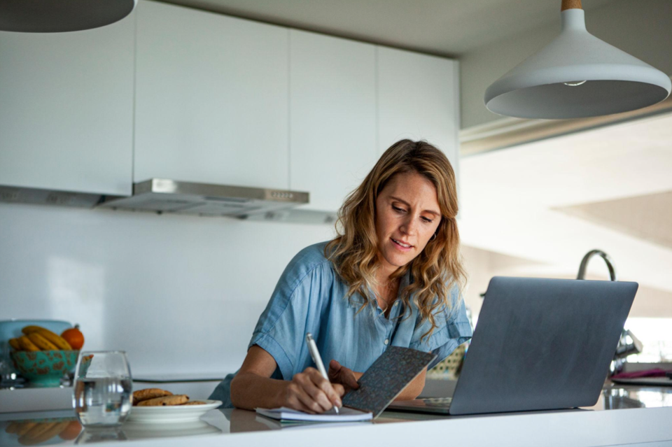 The Menopause Symptom Tracker That Could Help You Get Taken Seriously