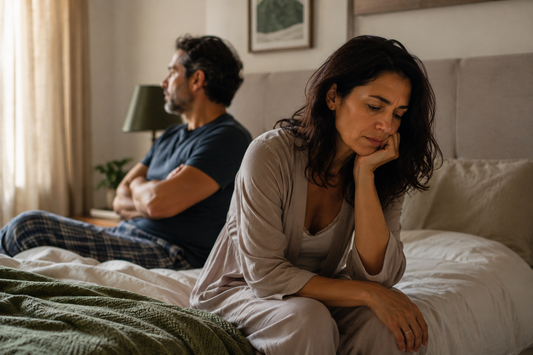 Why Does Sexual Attraction Change During Menopause? When Desire, Hormones and Relationships Stop Following the Old Rules